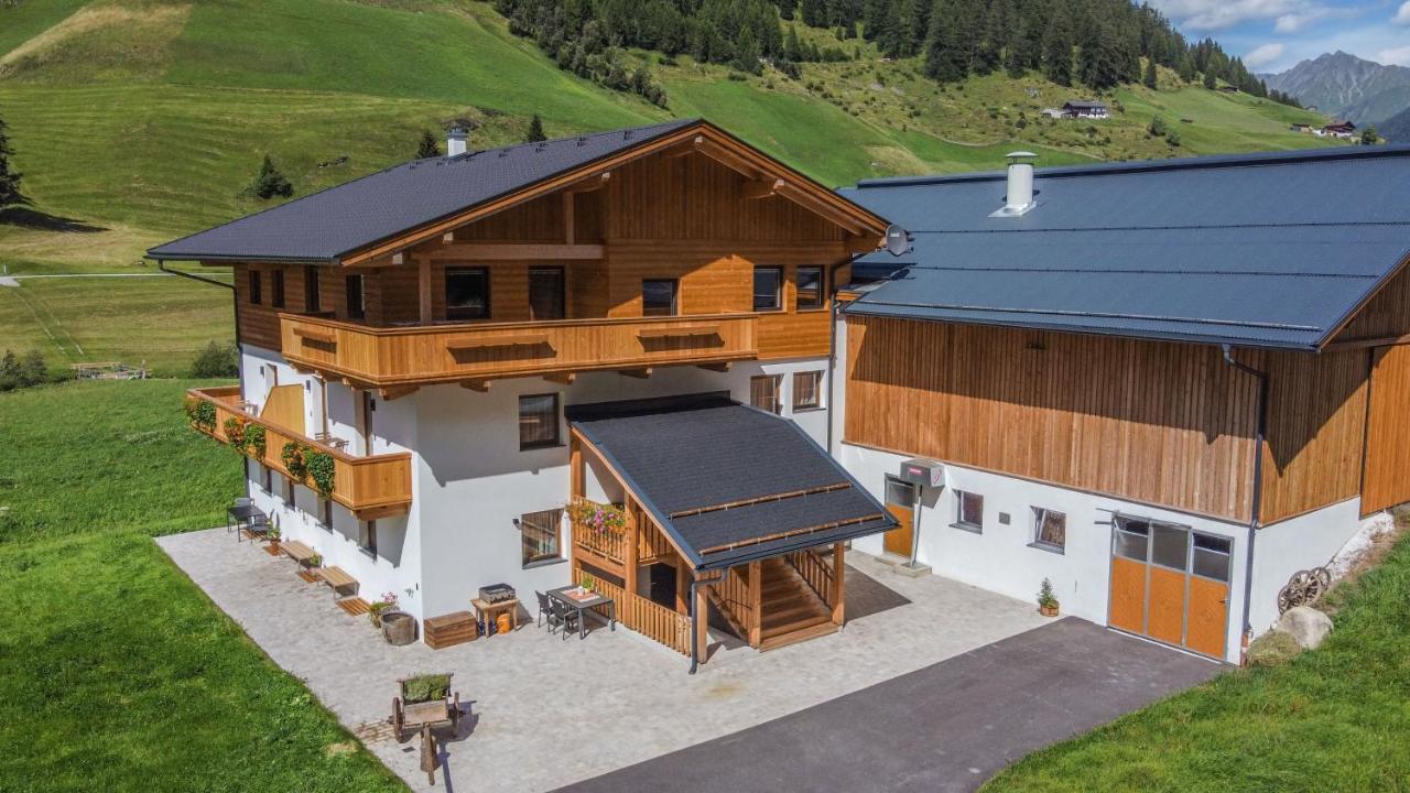 Nedererhof - Zimmer Edelweiss Mit Gemeinschaftskueche Schmirn Exteriör bild